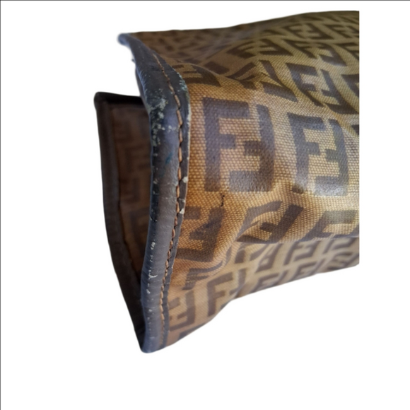 Authintic 🔥 Fendi Vintage Clutch Brown Zucca FF Monogram Cosmetic Pouch - Picture 17 of 17